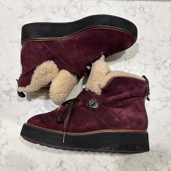 Coach Shearling Urban Hiker Boots Suede Burgundy Women’s size 8.5 - Picture 4 of 9